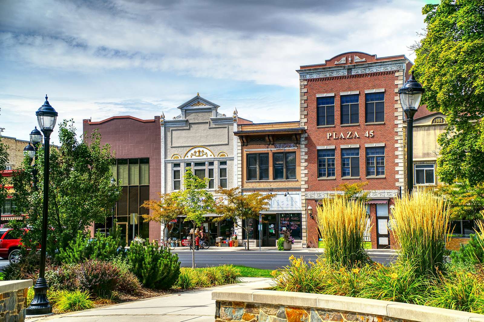 Historisches Backsteingebäude an der Main Street in Logan, Utah